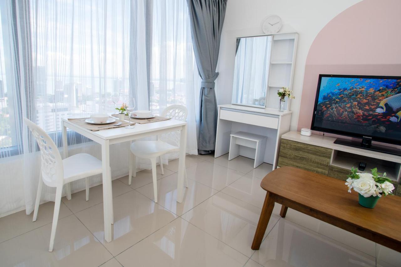 Tropicana 218 Macalister Τζωρτζ Τάουν Εξωτερικό φωτογραφία