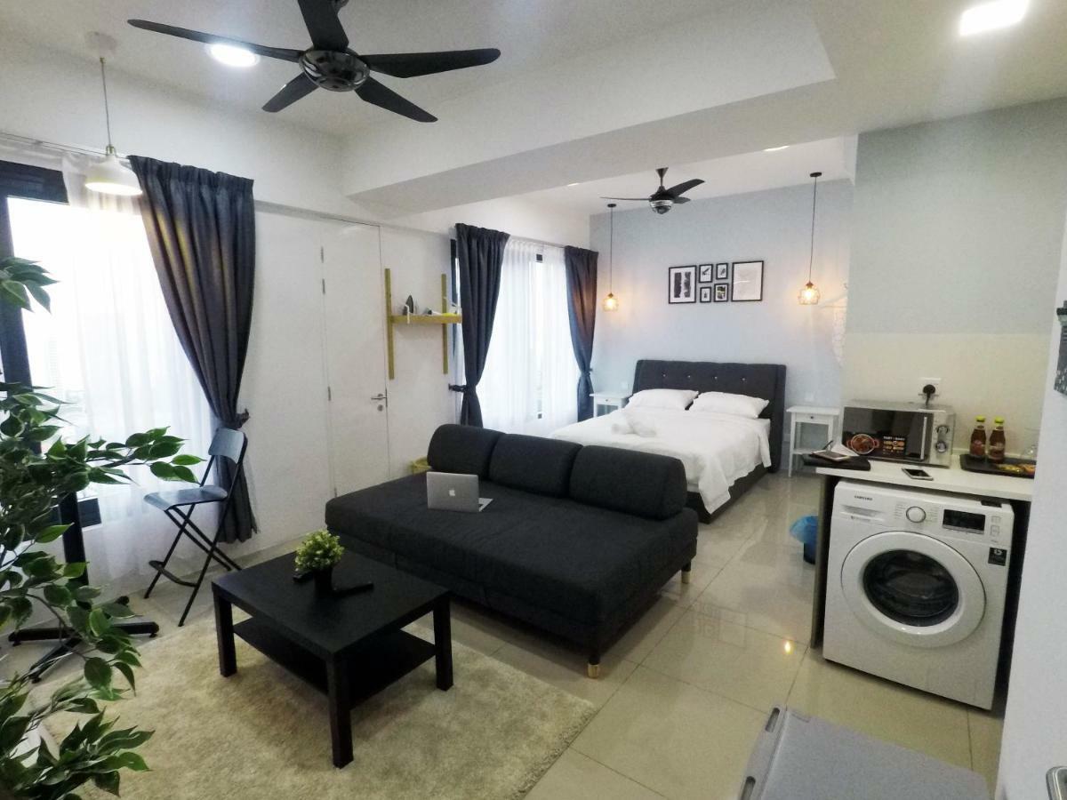 Tropicana 218 Macalister Τζωρτζ Τάουν Εξωτερικό φωτογραφία